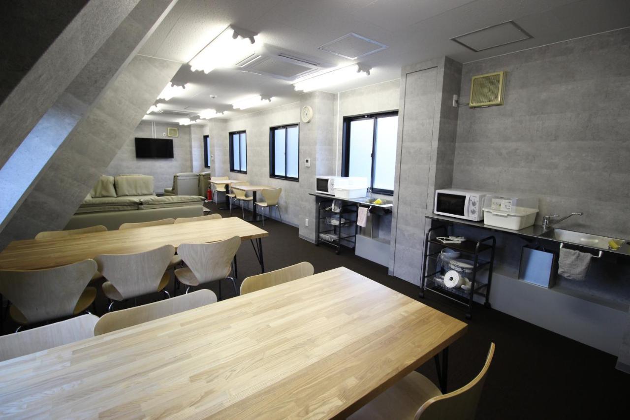 Namba West Saika Apartment Osaka Exterior foto