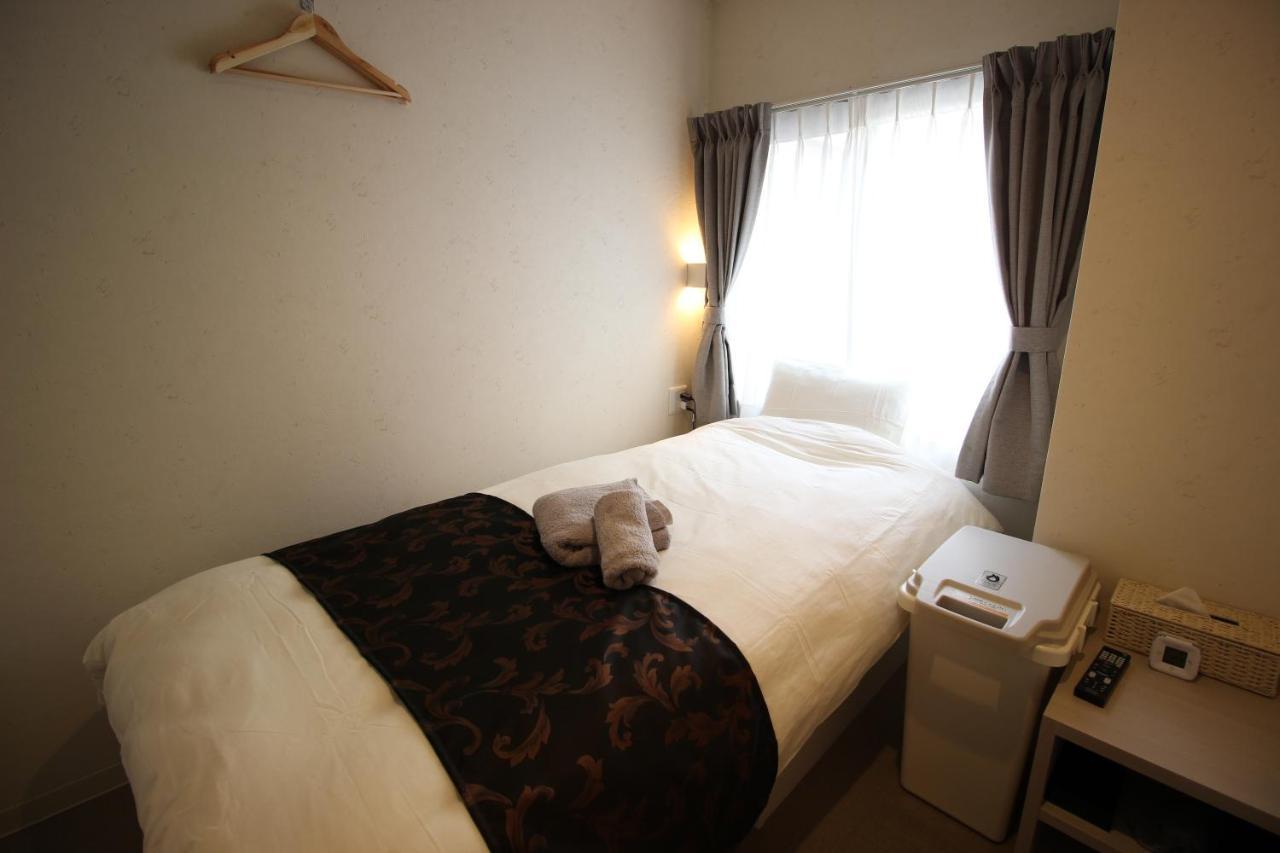 Namba West Saika Apartment Osaka Exterior foto