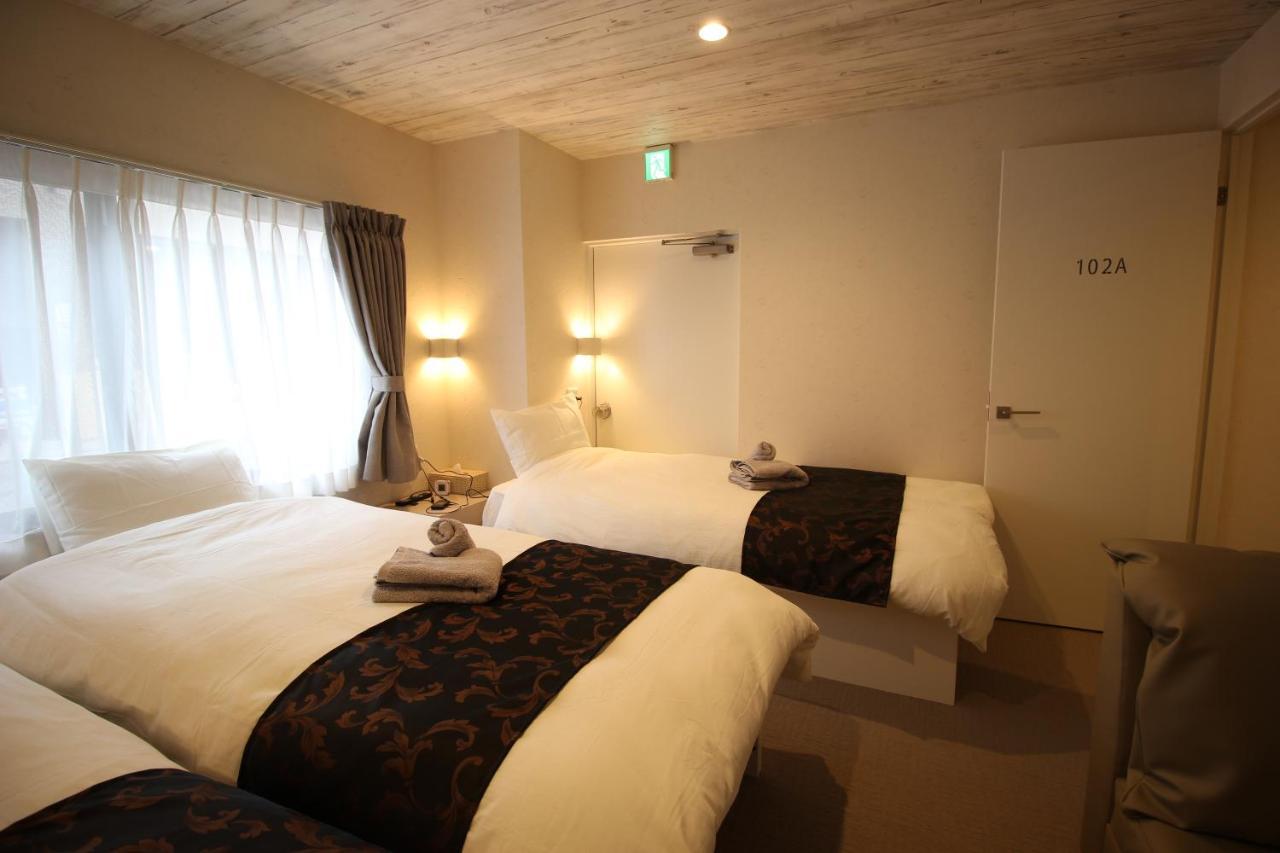 Namba West Saika Apartment Osaka Exterior foto