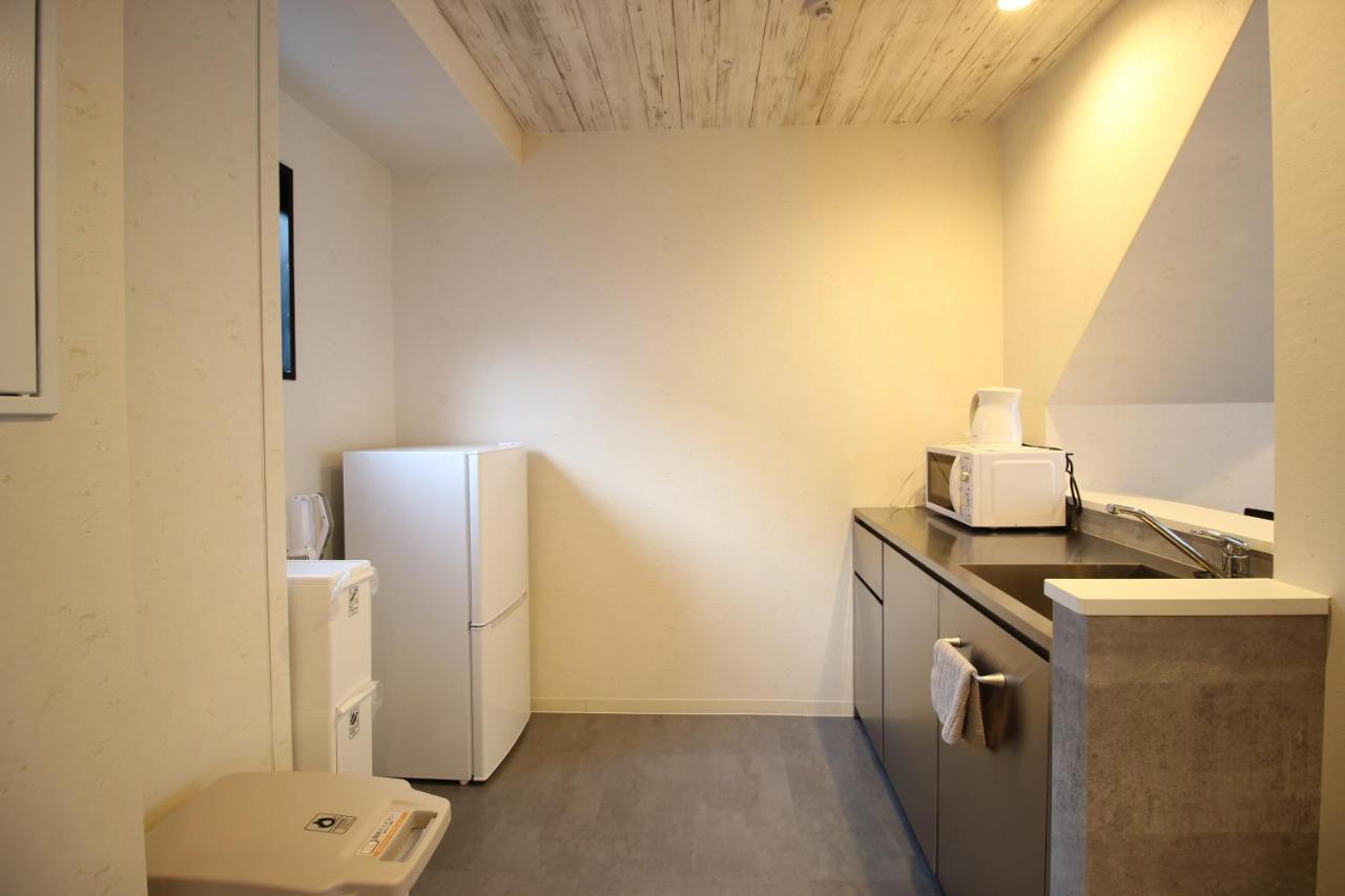Namba West Saika Apartment Osaka Exterior foto