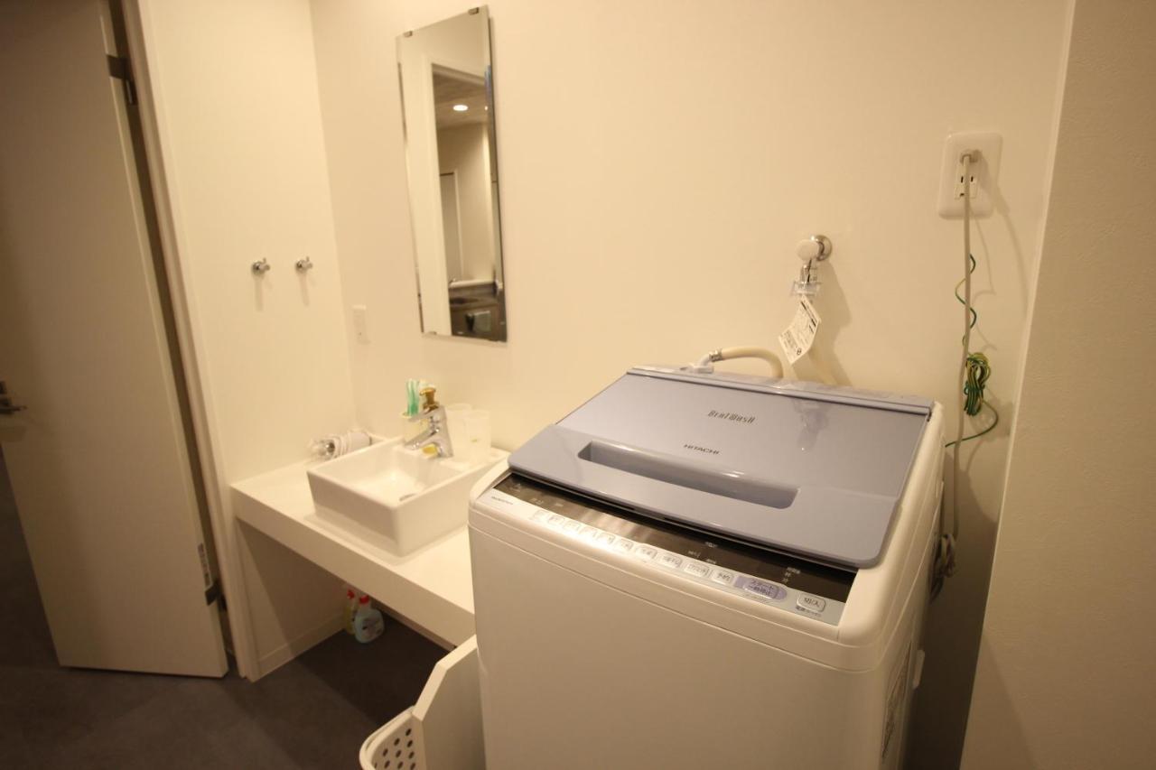 Namba West Saika Apartment Osaka Exterior foto
